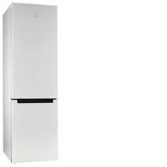 Холодильник Indesit DS 4200 W Холодильник Indesit DS 4200 W