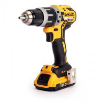 Дрель-шуруповерт аккумуляторная DeWalt DCD 796D2 Дрель-шуруповерт аккумуляторная DeWalt DCD 796D2